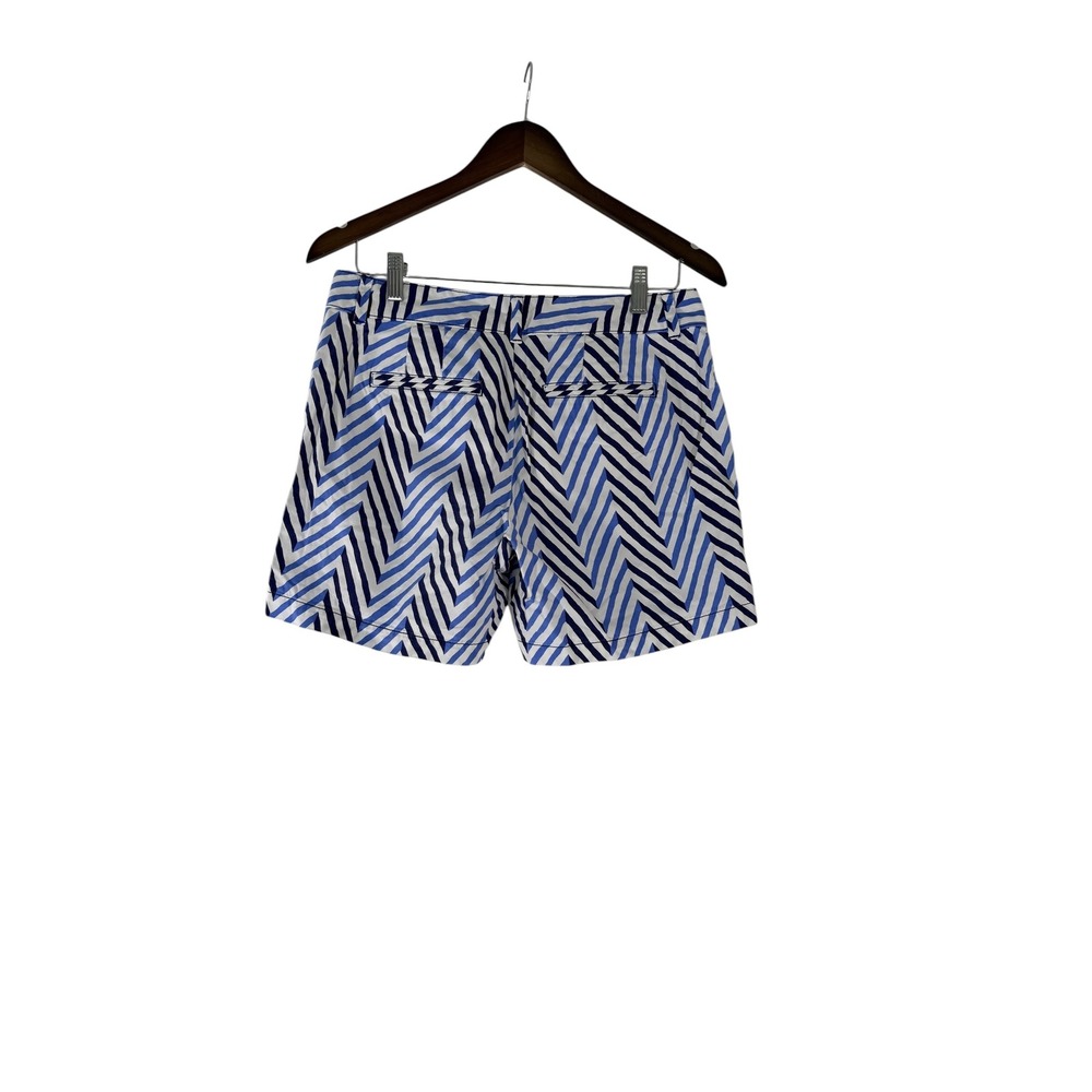 Ann Taylor LOFT Original Blue White Chevron Geometric Cotton Shorts Women Size 4 - Picture 2 of 6